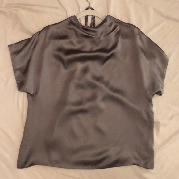 Aritzia Silk Top - Picture 2 of 4